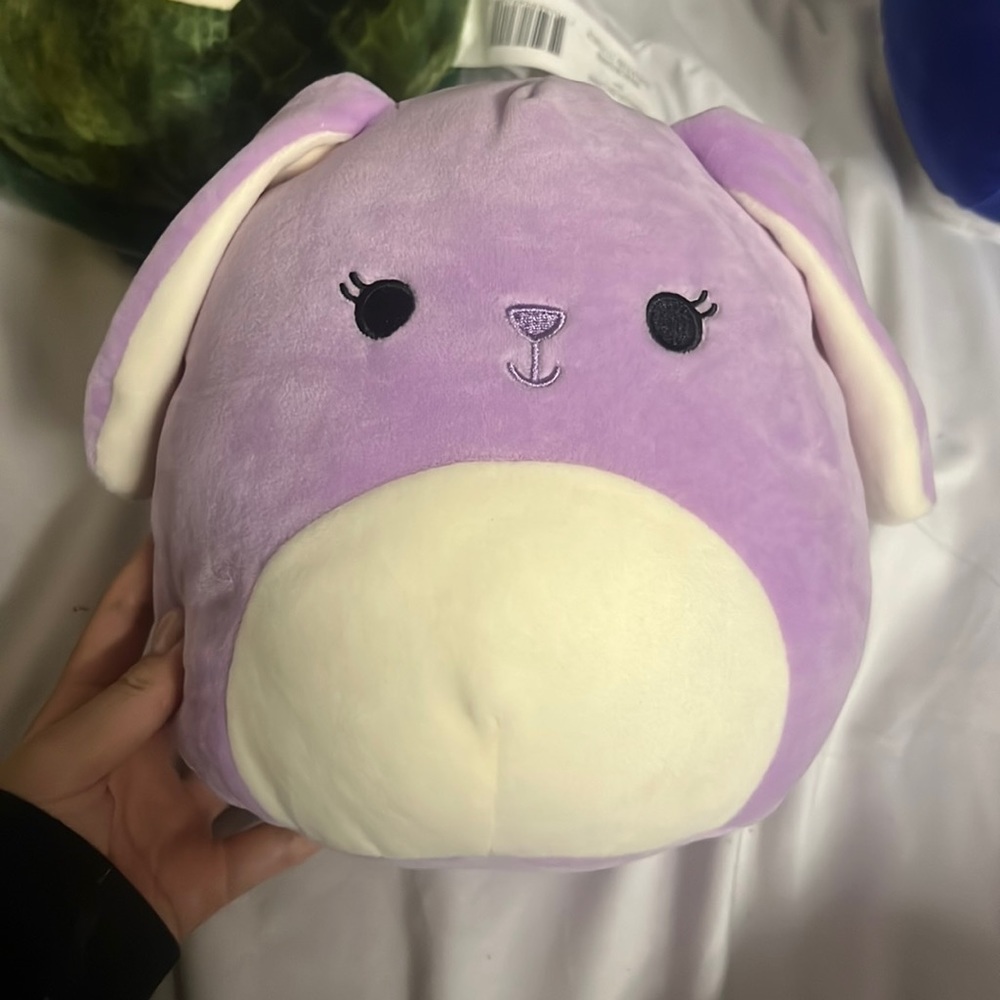 Bunny squishmellows 10inch